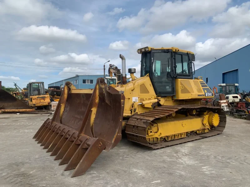 Komatsu D61PX-23