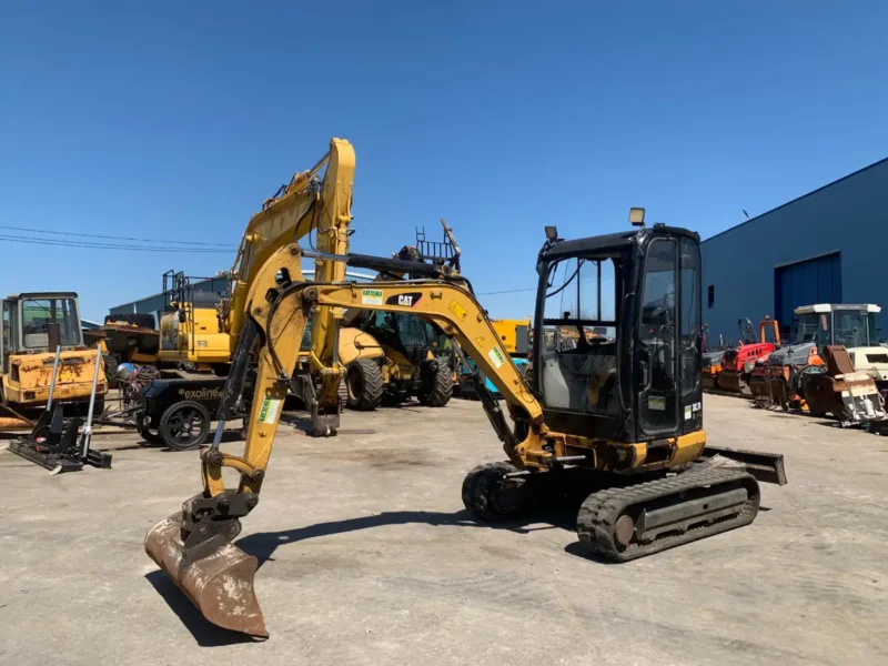 Caterpillar 302.7DCR
