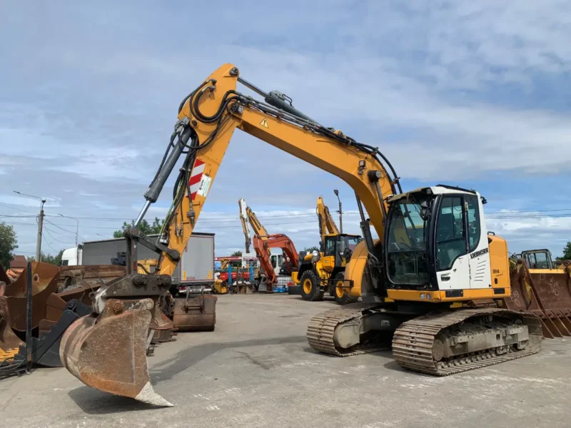 Liebherr R914 Compact