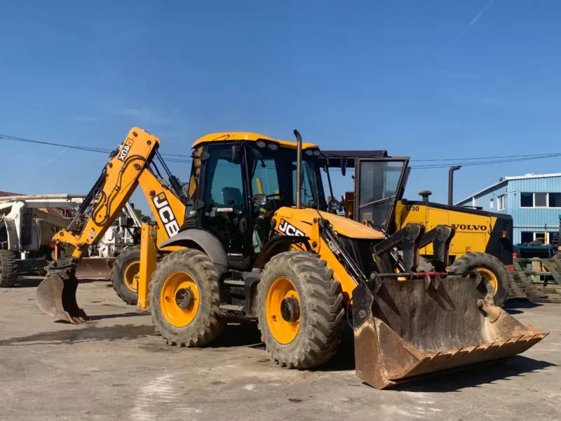 JCB 4CX